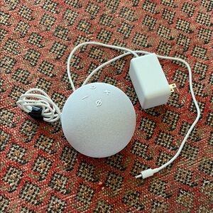 Amazon Echo White Smart Speaker with Charger